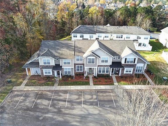5th image of 724 Cherryfield Pl