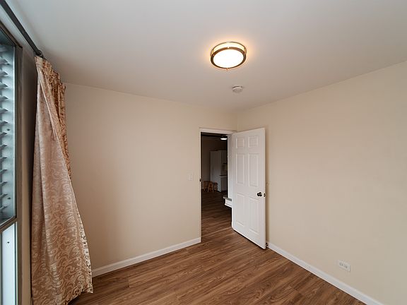 5th image of 2440 Date St APT 106-1