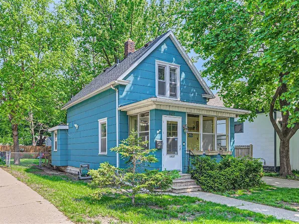 1437 Hewitt Ave, Saint Paul, MN 55104