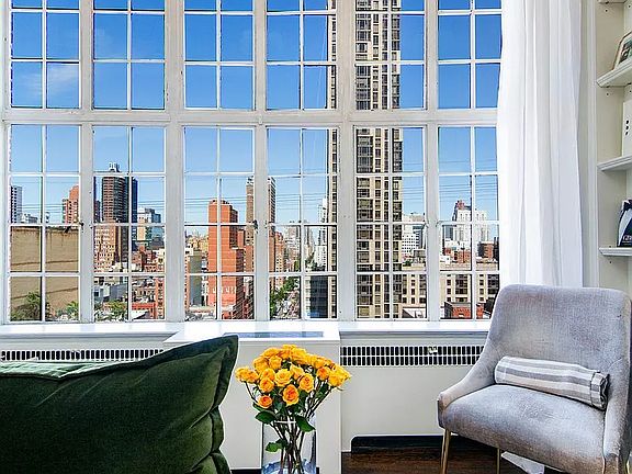 3rd image of 400 E 59th St APT 15C