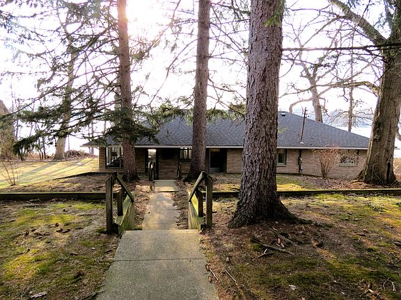 2nd image of 890 White Lake Rd