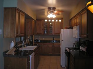 937 Palace Ave, Saint Paul, MN 55102