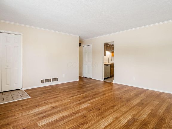 3rd image of 5620 Fescue Dr