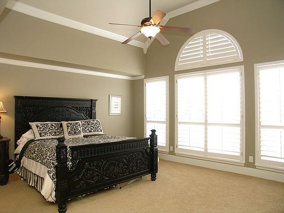 5th image of 5603 Hillview Ct