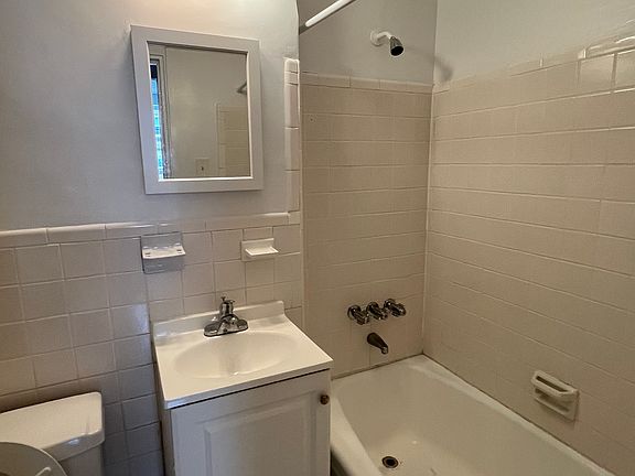 4th image of 14227 Barclay Ave APT 308