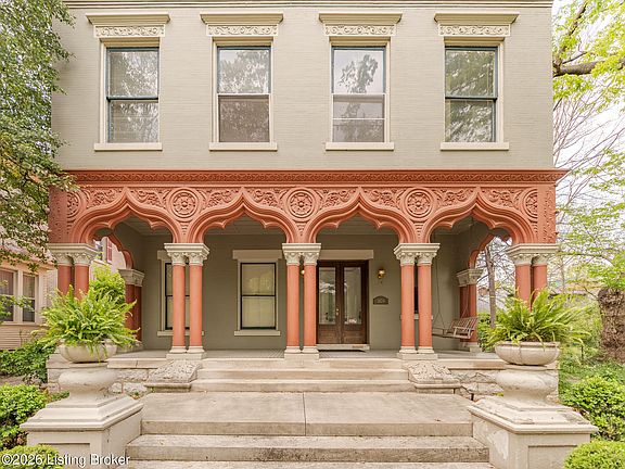2nd image of 1424 Saint James Ct