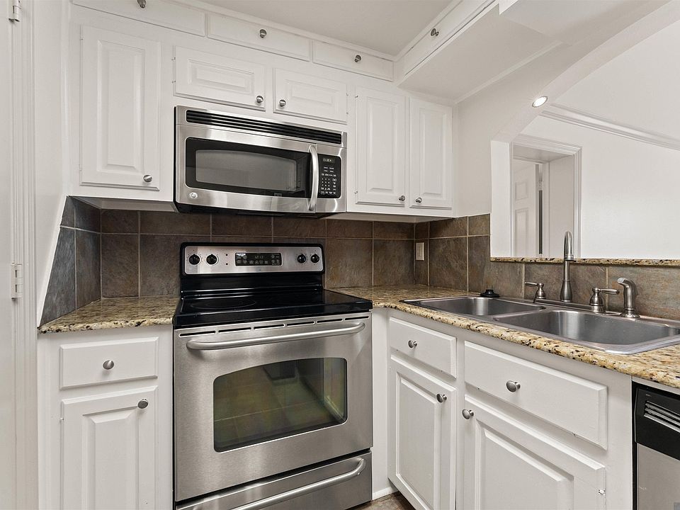 1st image of 2045 N 3rd St APT 305