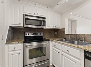 2045 N 3rd St APT 305, Baton Rouge, LA 70802