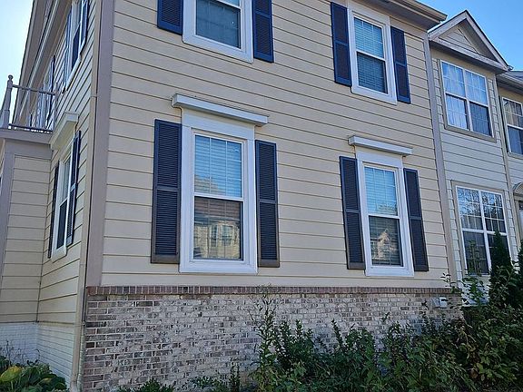 2nd image of 10812 Stone Hill Ln
