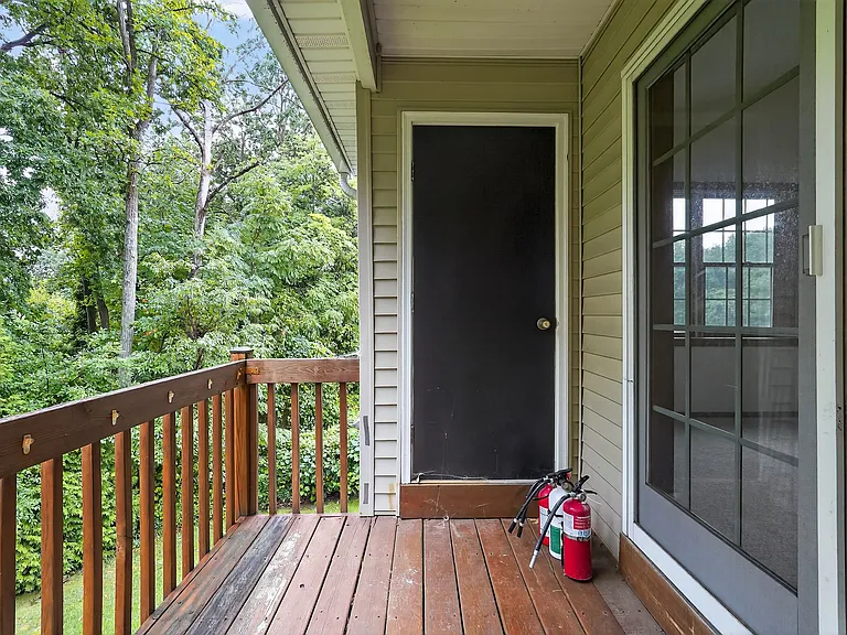 131 Chalkboard Ct — Photo 28