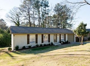 1546 Colony East Cir, Stone Mountain, GA 30083