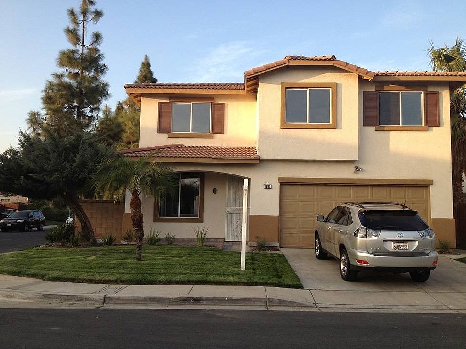 1st image of 1061 Camellia Ct