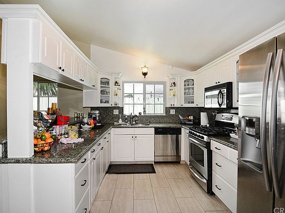 5th image of 5745 Wallis Ln