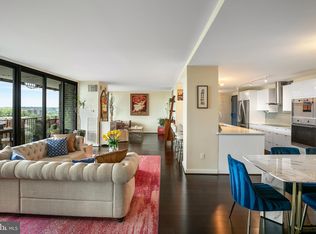 250 S Reynolds St APT 1307, Alexandria, VA 22304