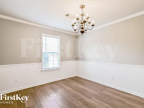 5th image of 8664 Forest Breeze Dr