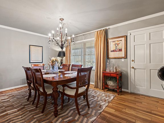 4th image of 412 Wyandot Way