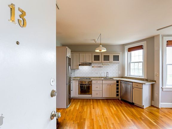 5th image of 1125 Maryland Ave NE APT 13