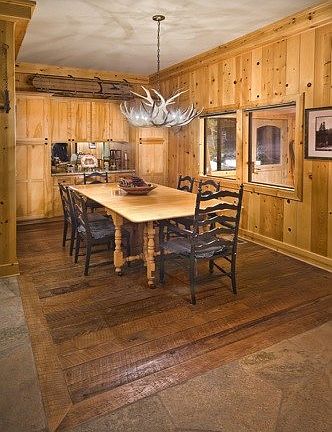 4th image of 323 Sierra Dr