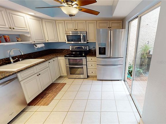 4th image of 4314 Sunray Ct #35