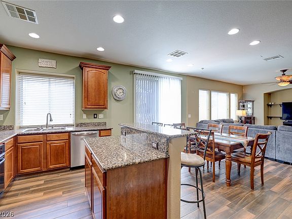 5th image of 9831 Twin Mill St