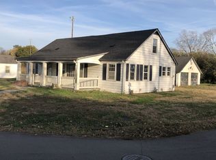 404 Montgomery St, Cowan, TN 37318