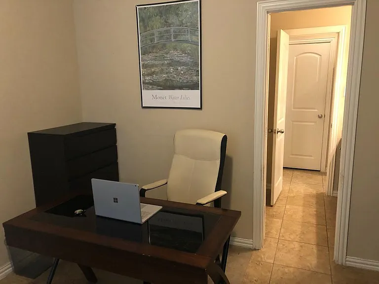 4668 Perthshire Ct — Photo 11