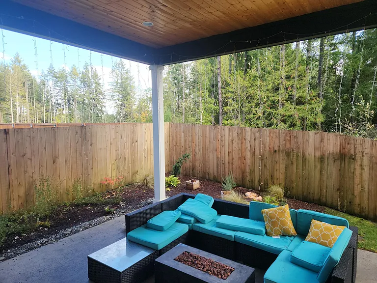 11204 Malcolm Dr NW — Photo 2