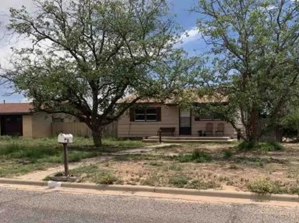 615 SW 3rd St, Seminole, TX 79360