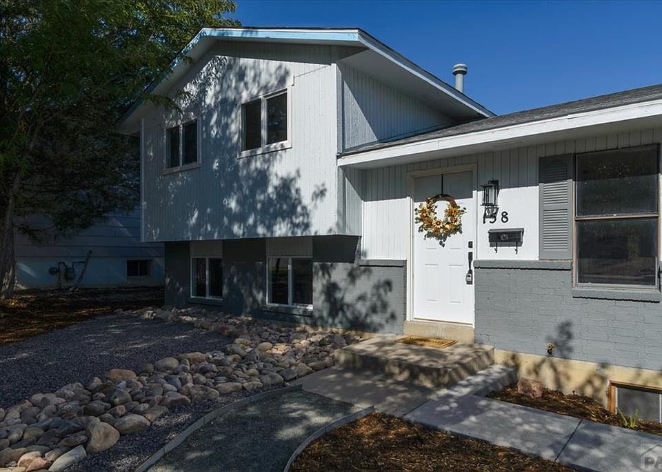 1st image of 158 Glenn Pl