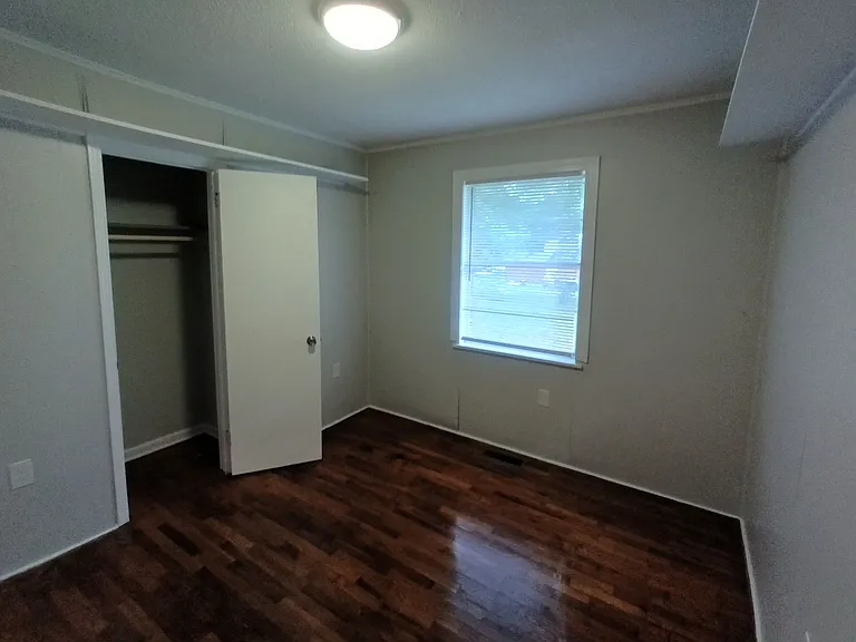 25 Almo Dr — Photo 9