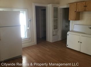 229 N 37th St, Milwaukee, WI 53208
