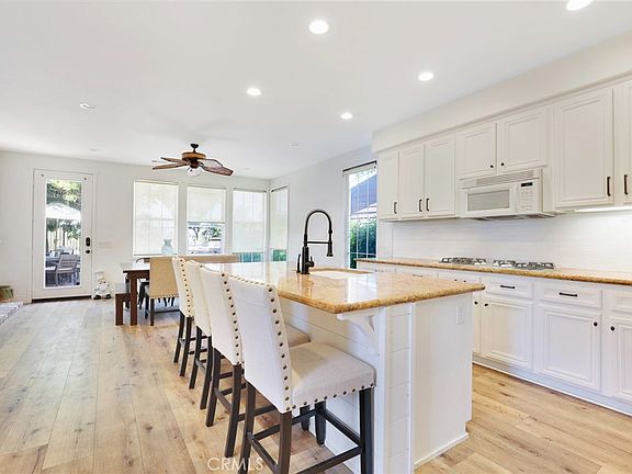 4th image of 15 Langford Ln