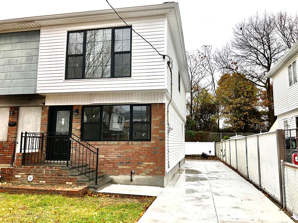 1st image of 728 N Railroad Ave