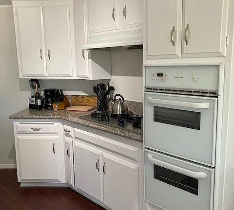 3rd image of 350 N Crescent Dr APT 314
