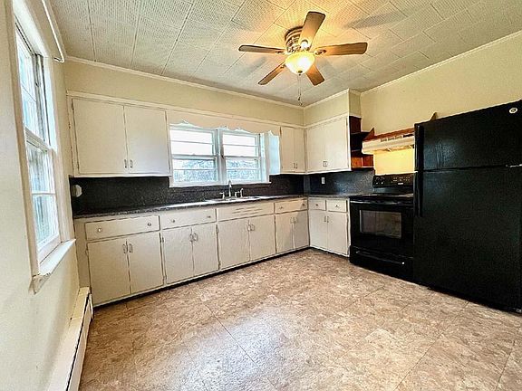 5th image of 21 Ulster Ave #A