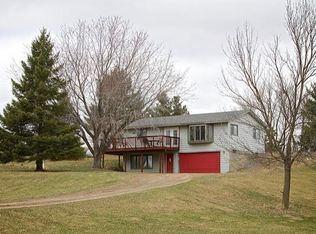 813 345th Ln NE, Cambridge, MN 55008