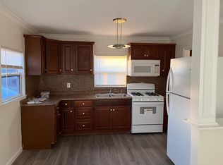 208 N F St, Lompoc, CA 93436