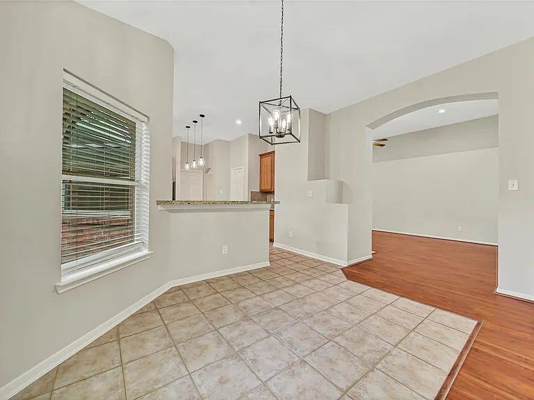 14526 Red Tailed Hawk Ln — Photo 18