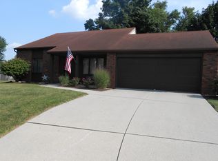 3404 Pleasure Ct, Fort Wayne, IN 46815