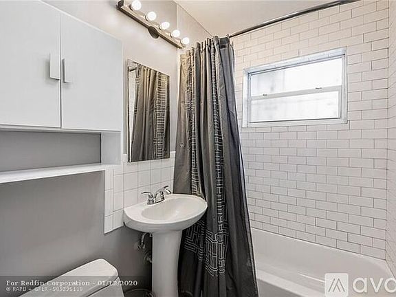 4th image of 1404 NW 5th Ave