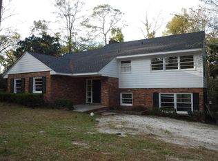 1001 Dogwood Dr, Waycross, GA 31501