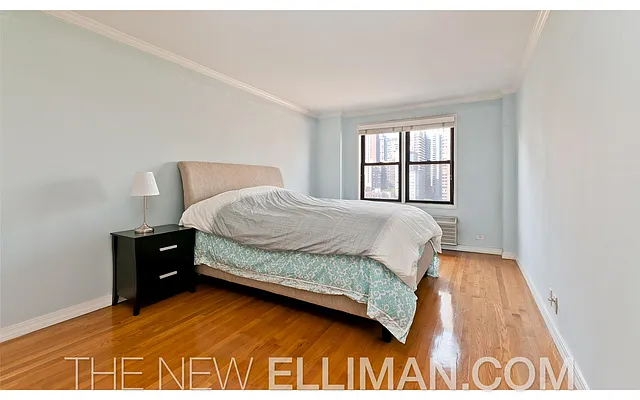 Sold by Douglas Elliman | media 7