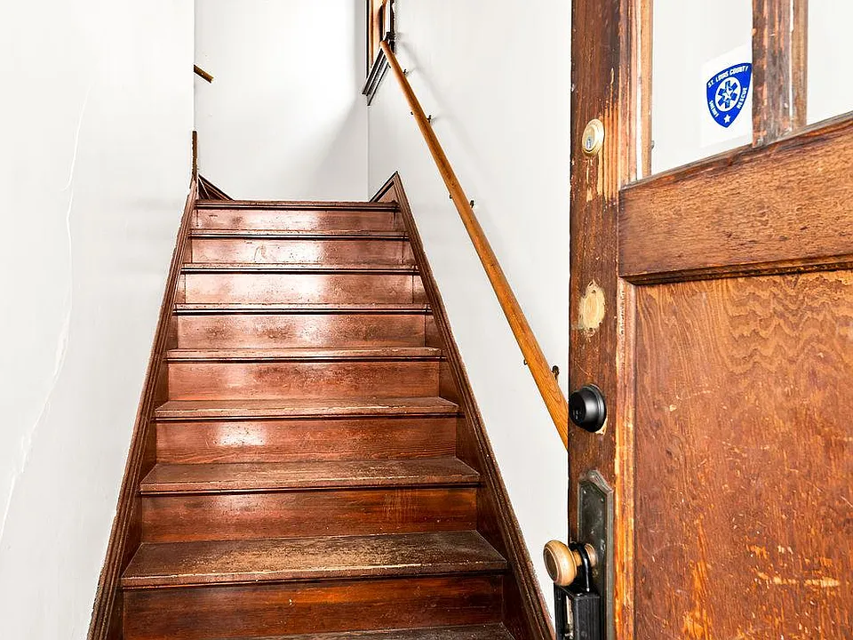Front entry hall.