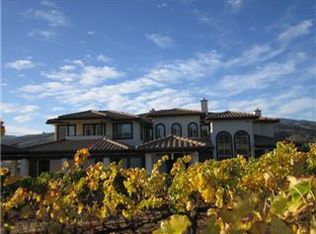 11 Vineyard Ct, Hollister, CA 95023