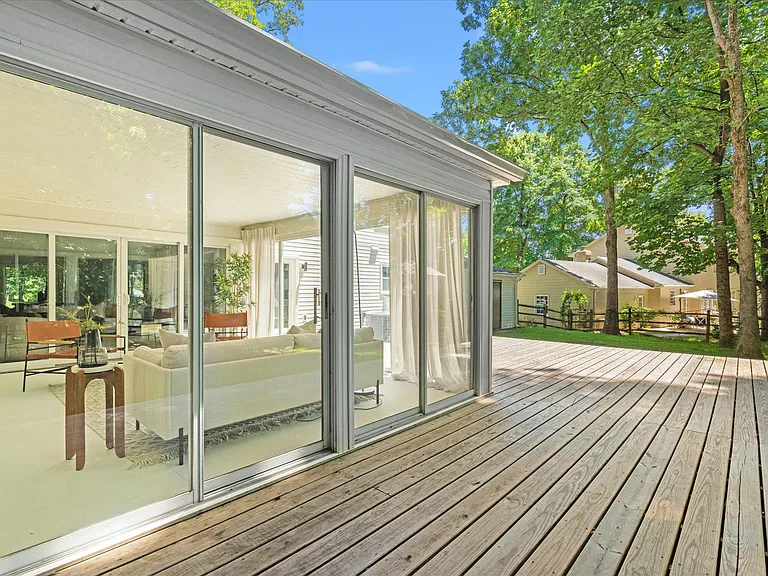 11120 Deborah Dr — Photo 11