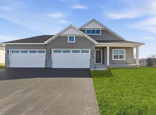 924 Yellowcrest St SW, Delano, MN 55328