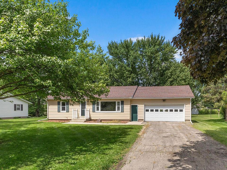 130 Fairview Dr Walworth, WI, 53184 Apartments for Rent Zillow