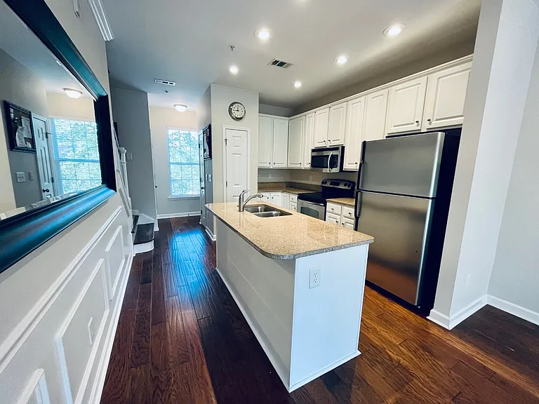 Kitchen_04272023