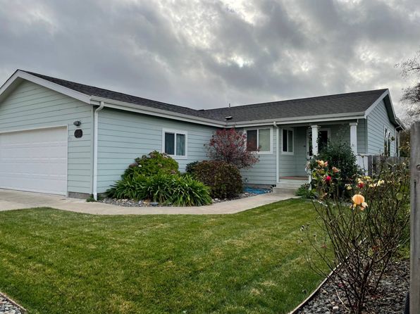 Harbor Real Estate Harbor Brookings Homes For Sale Zillow