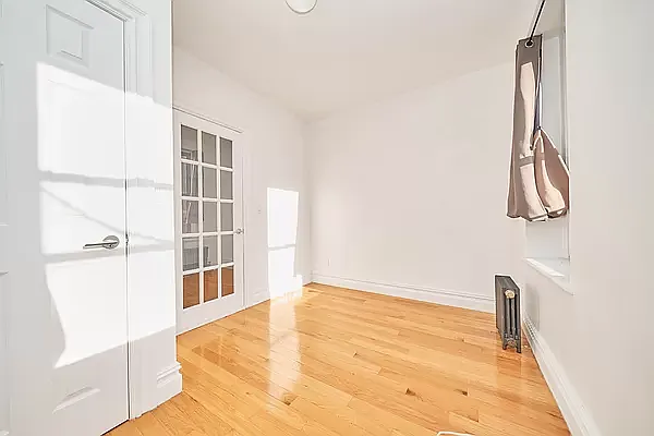 Rented by Living New York | media 10
